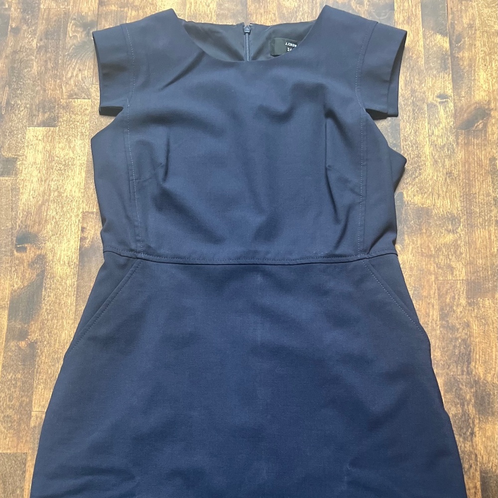 J. Crew 365 SZ 8P - Resume Dress in Navy